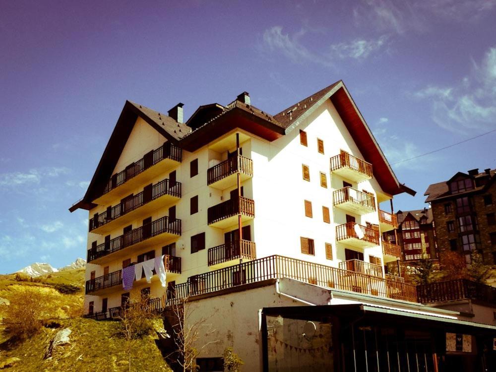 Apartamentos Formigal Luaran gambar